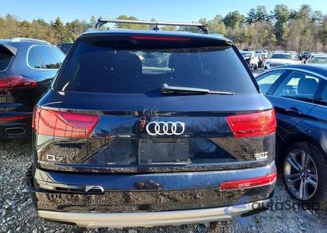 2018 Audi Q7 Premium Plus из США, поврежденный, VIN WA1LAAF7XJD021480